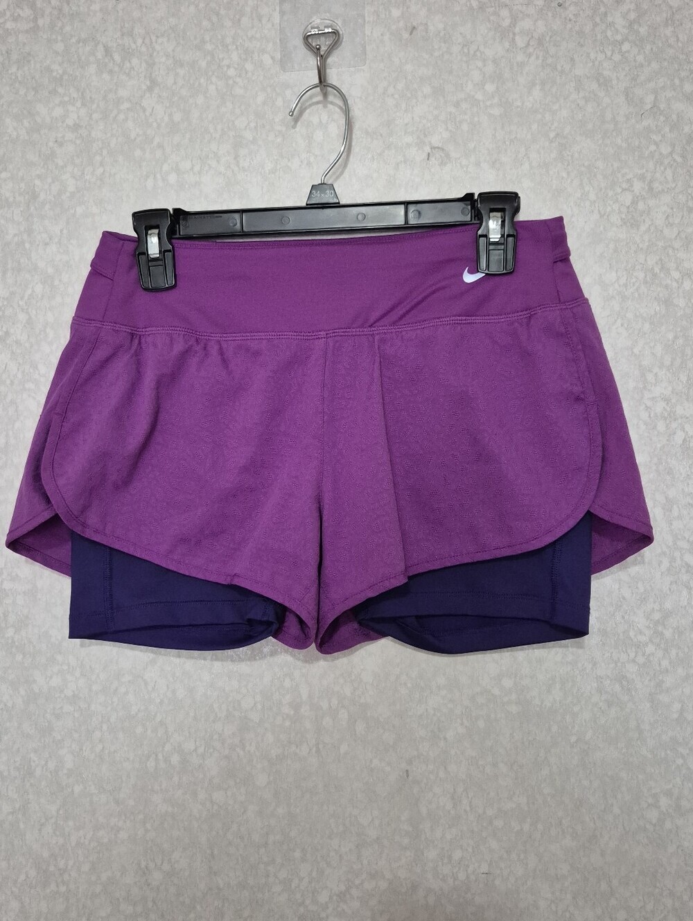 Nike Women’s Purple Layered Athletic-Rival Jacquard Shorts..Size:M